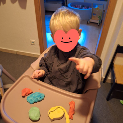 Kneten fördert die Motorik
